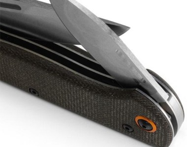 Benchmade Weekender Knife 317 with Micarta Handle Pivot Angle